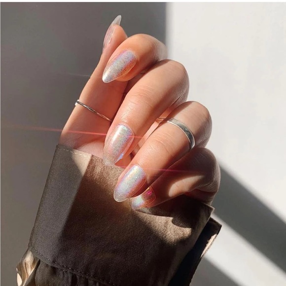 Glamnetic nails in Stardust - Picture 2 of 2